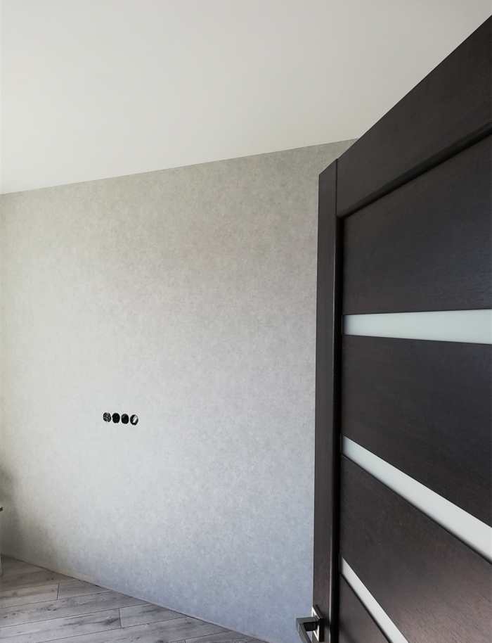 COM_ABOARD_SLIDE_N
