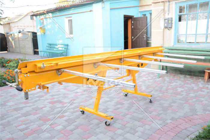 COM_ABOARD_SLIDE_N