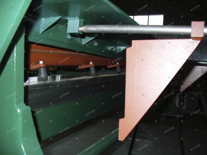 COM_ABOARD_SLIDE_N