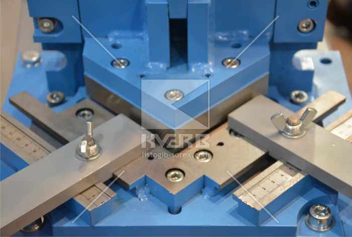 COM_ABOARD_SLIDE_N