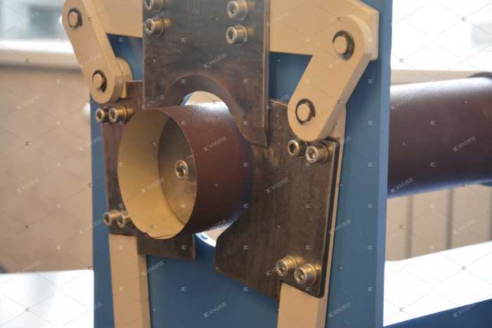 COM_ABOARD_SLIDE_N