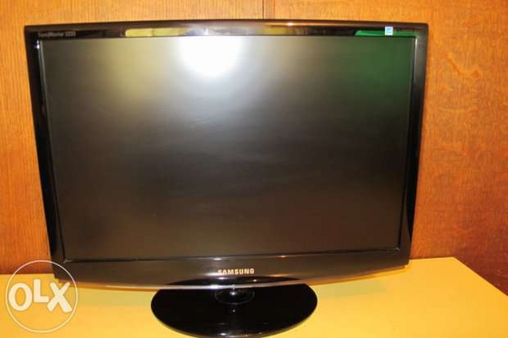 Продам Монитор Samsung SyncMaster 2233SN