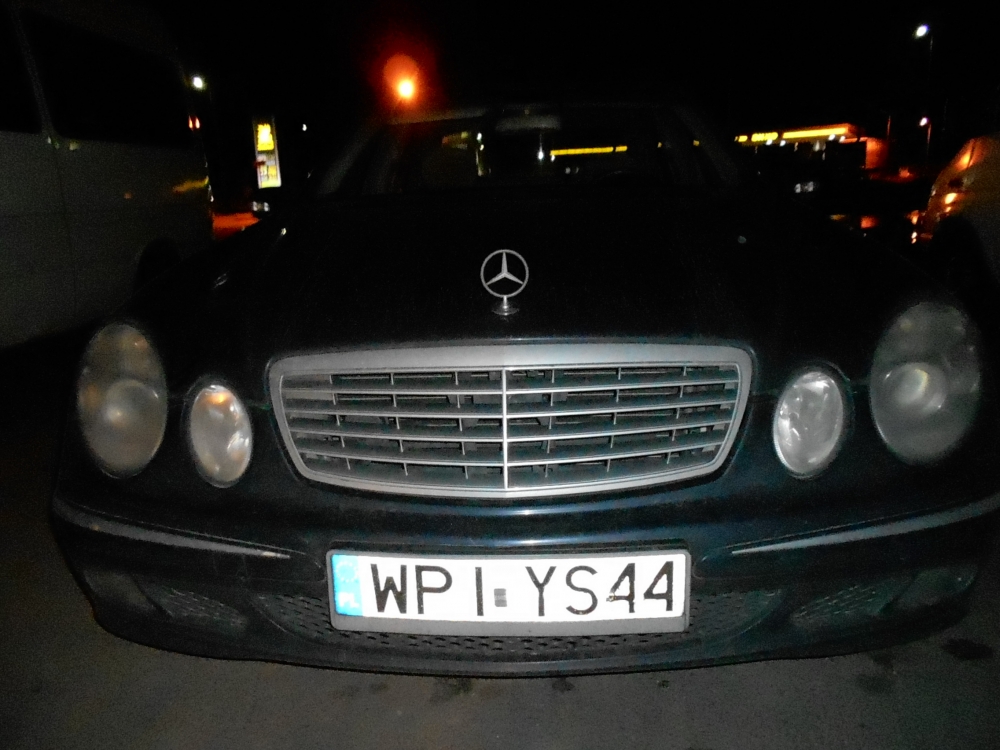 продам машину мерседес Е класу 2005,фото на сторінці, тел.0680054640