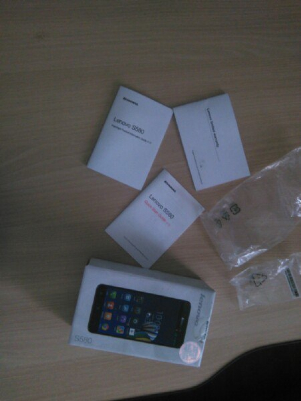 Продам телефон Lenovo s580