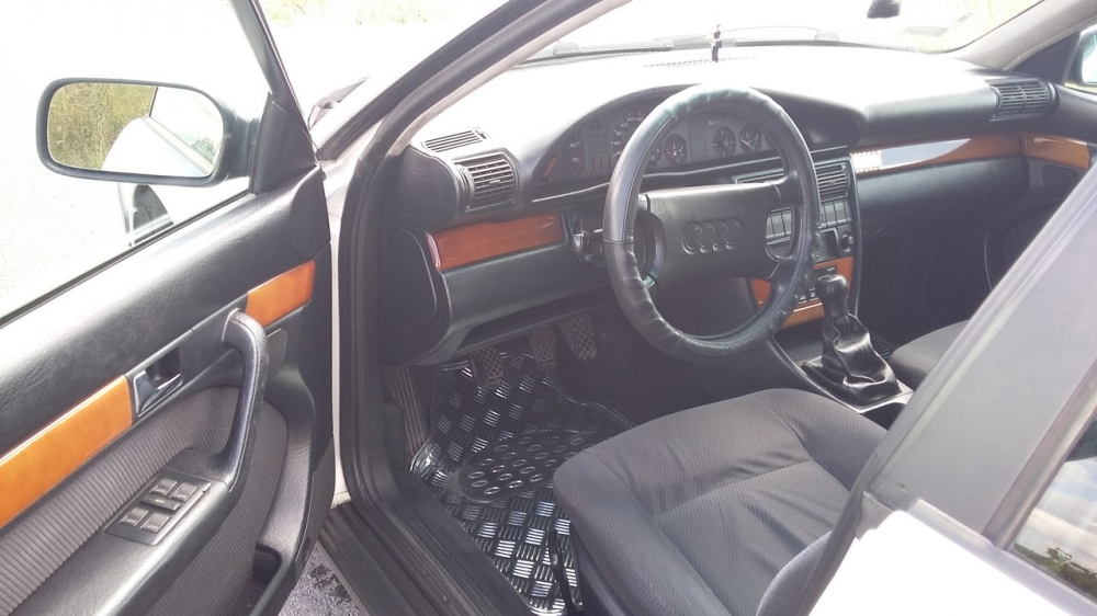 COM_ABOARD_SLIDE_N